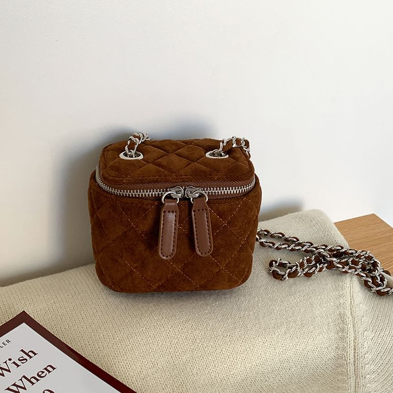 Chain Strap Quilted Velvet Crossbody Bag