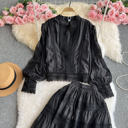 Ensemble: Puff Sleeve High Collar Solid Panel Blouse + Elevated Waist Tiered Maxi Flared Skirt