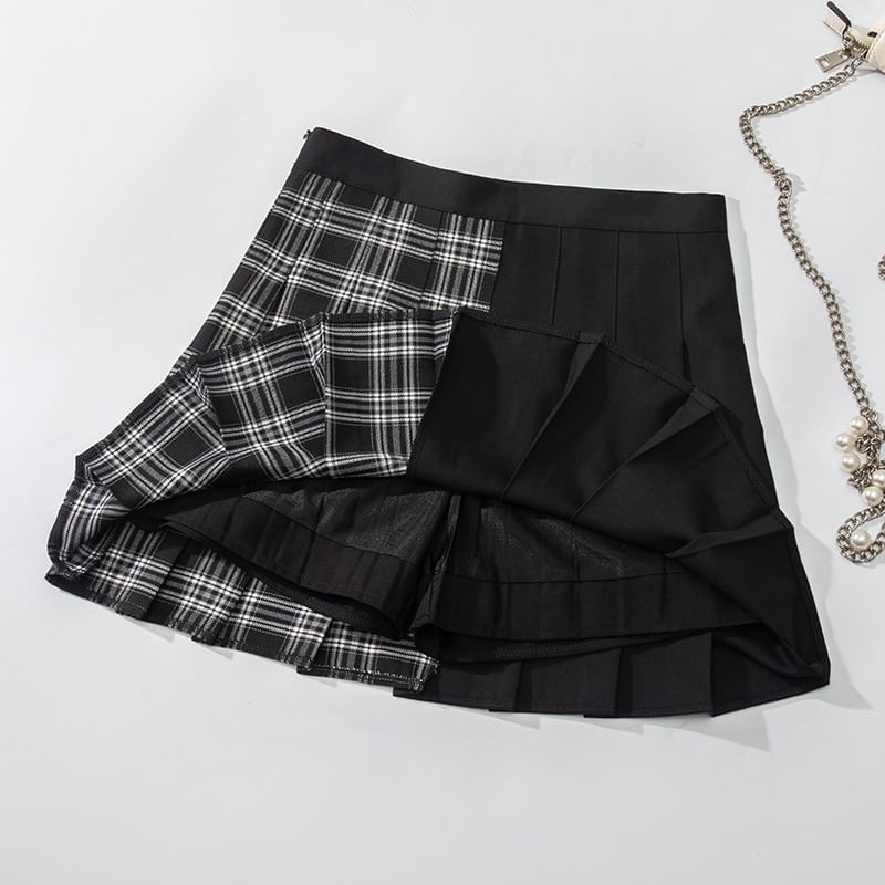 Elevated Waist Checkered Panel Pleated Flared Mini Skirt