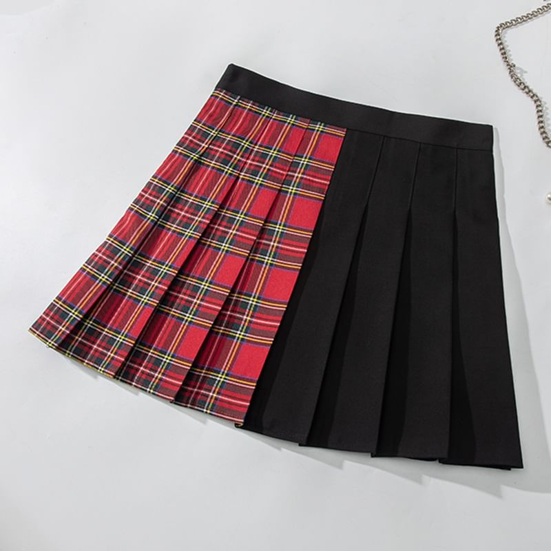 Elevated Waist Checkered Panel Pleated Flared Mini Skirt