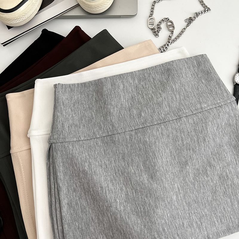 High-Rise Solid Mini Flared Skirt