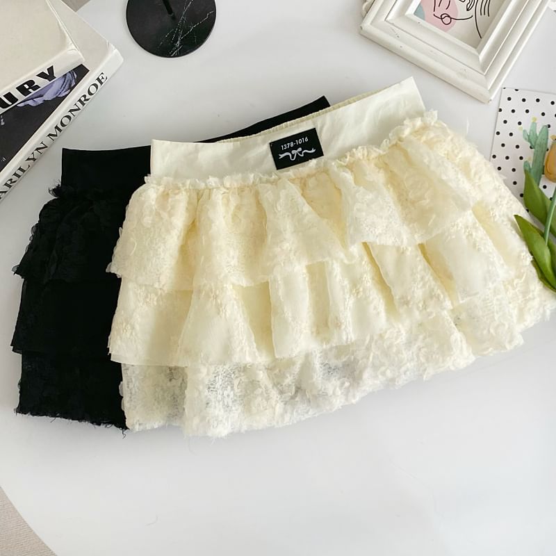 Low Rise Lace Mini Tiered Skirt