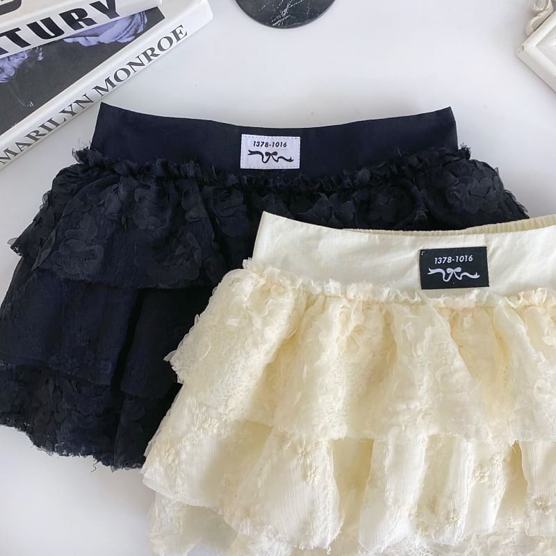 Low Rise Lace Mini Tiered Skirt