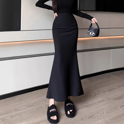 High-Rise Solid Mermaid Hem Midi Skirt