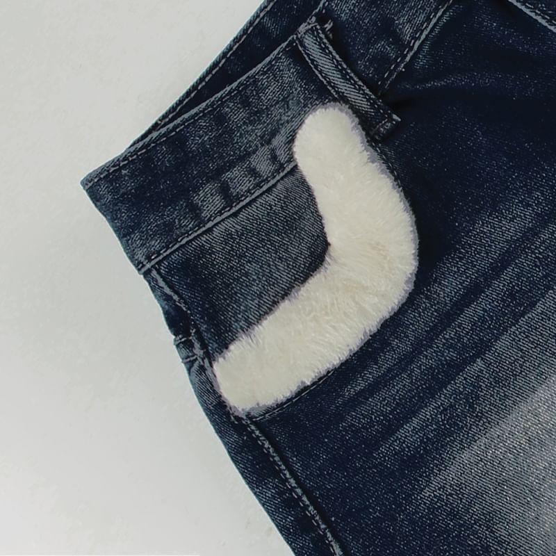 Off Shoulder Plain Sweater / Collared Panel Fluffy Zip Jacket / Mid Rise Washed Fluffy Trim Denim Shorts