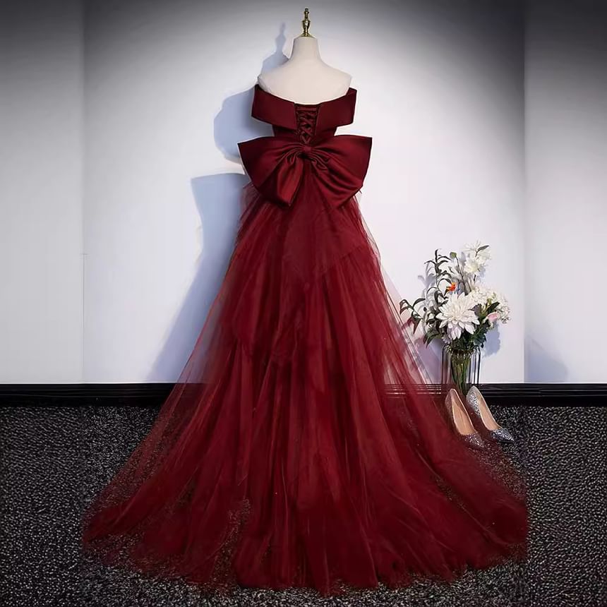 Off-Shoulder Plain Bow Mesh Panel Mermaid Evening Gown