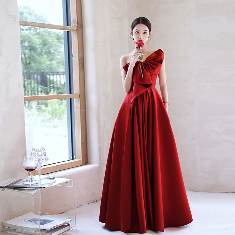 A-Line Plain One-Shoulder Evening Gown Sleeveless Bow