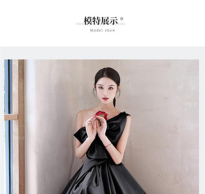 A-Line Plain One-Shoulder Evening Gown Sleeveless Bow