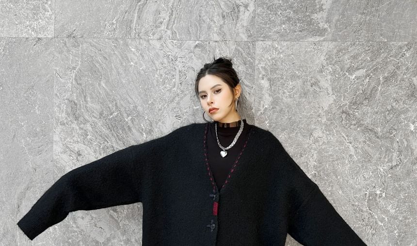 V-Neck Contrast Stitch Knit Jacket