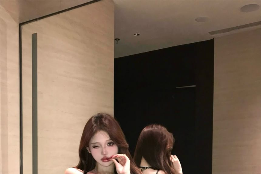 Patterned Mesh Panel Strappy Camisole Top / High Waist Plain Mini Pencil Skirt / Faux Fur Jacket