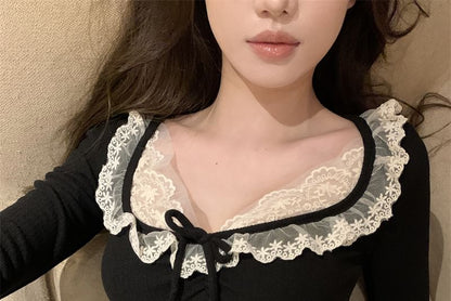 Long Sleeve Scoop Neck Plain Lace Trim Crop Top