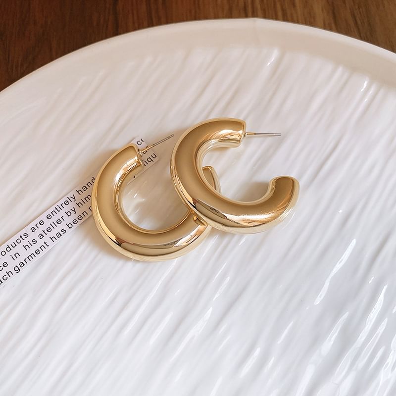 Plain Alloy Hoop Earring (Various Designs)