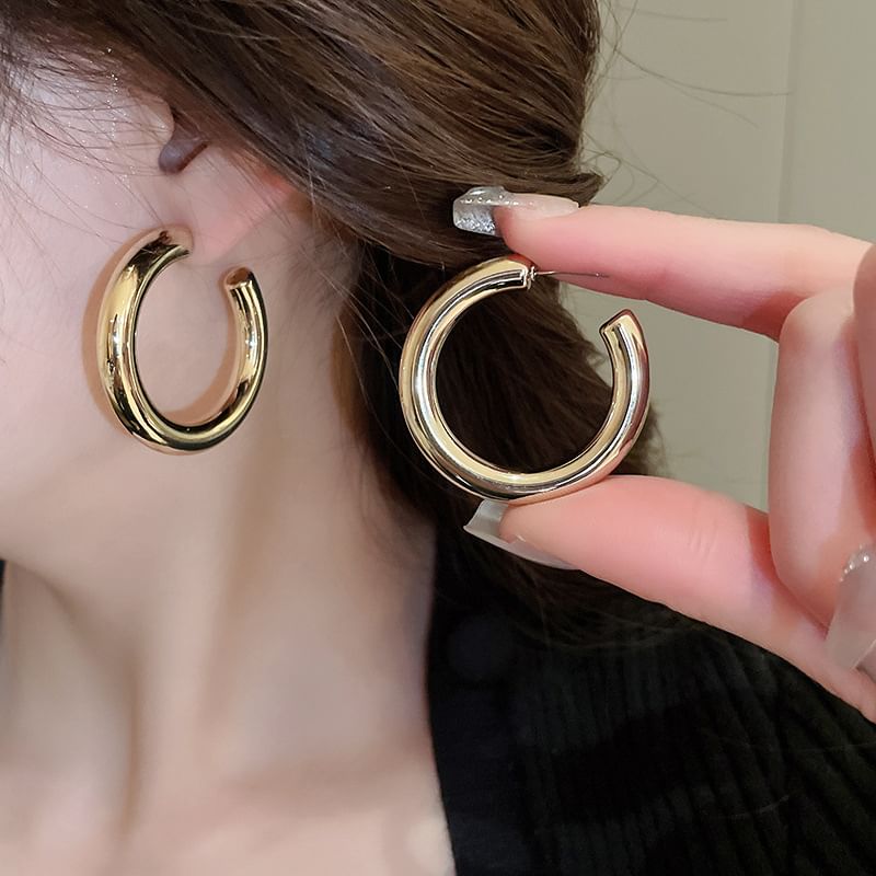 Plain Alloy Hoop Earring (Various Designs)