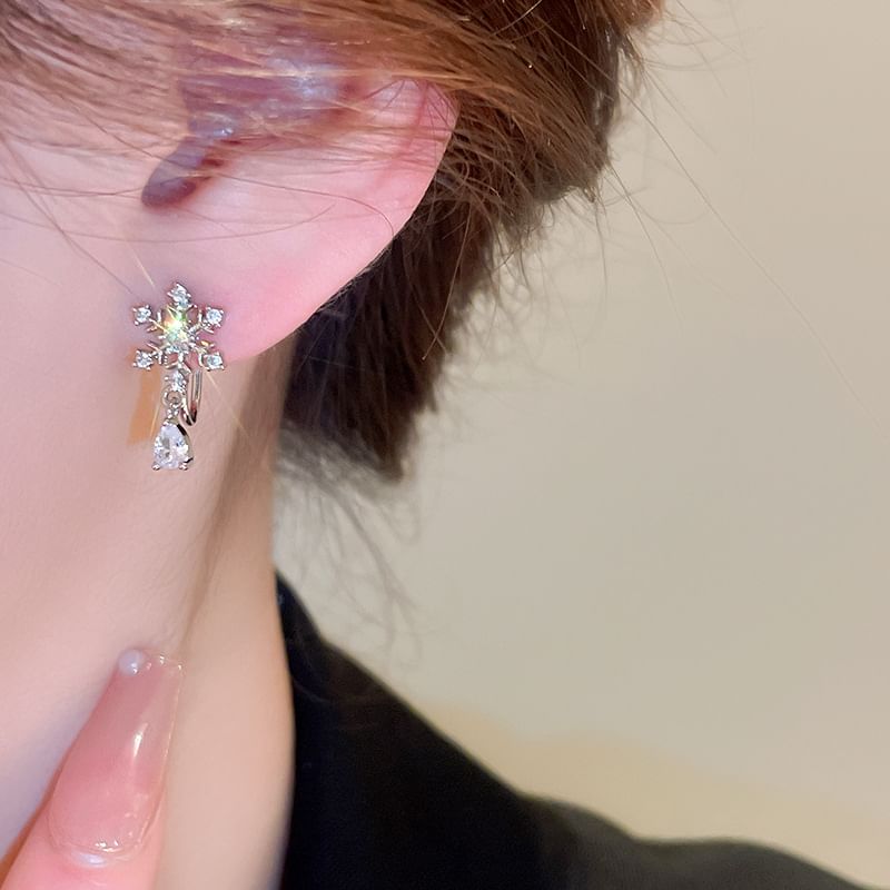 CZ Snowflake Drop Earring