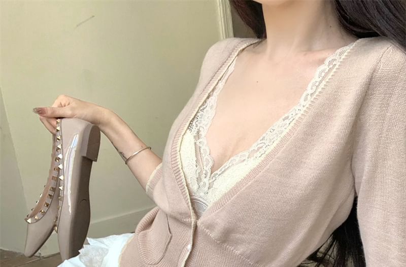 3/4 Sleeve V-Neck Plain Crop Cardigan / Lace Cami Top / Mid Rise Plain Shorts