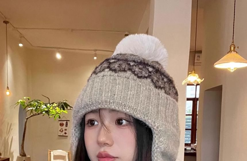 Pom Pom Knit Trapper Hat