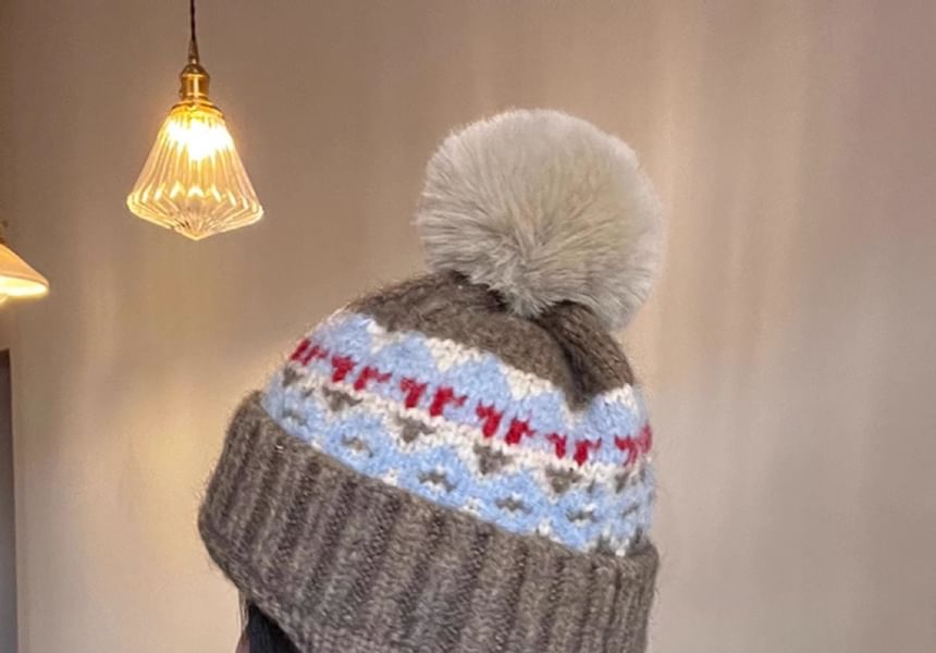 Pom Pom Knit Trapper Hat