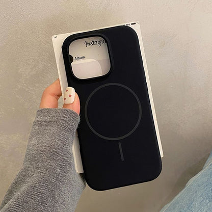 Plain Magnetic (Compatible with MagSafe) Phone Case