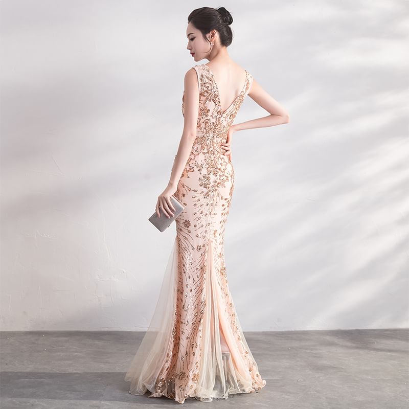 Sleeveless V-Neck Sequin Mesh Mermaid Evening Gown