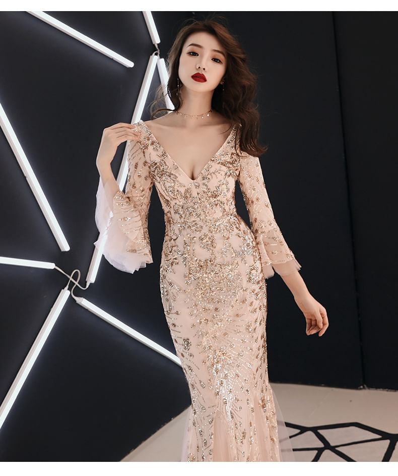 3/4-Sleeve V-Neck Metallic Mermaid Evening Gown