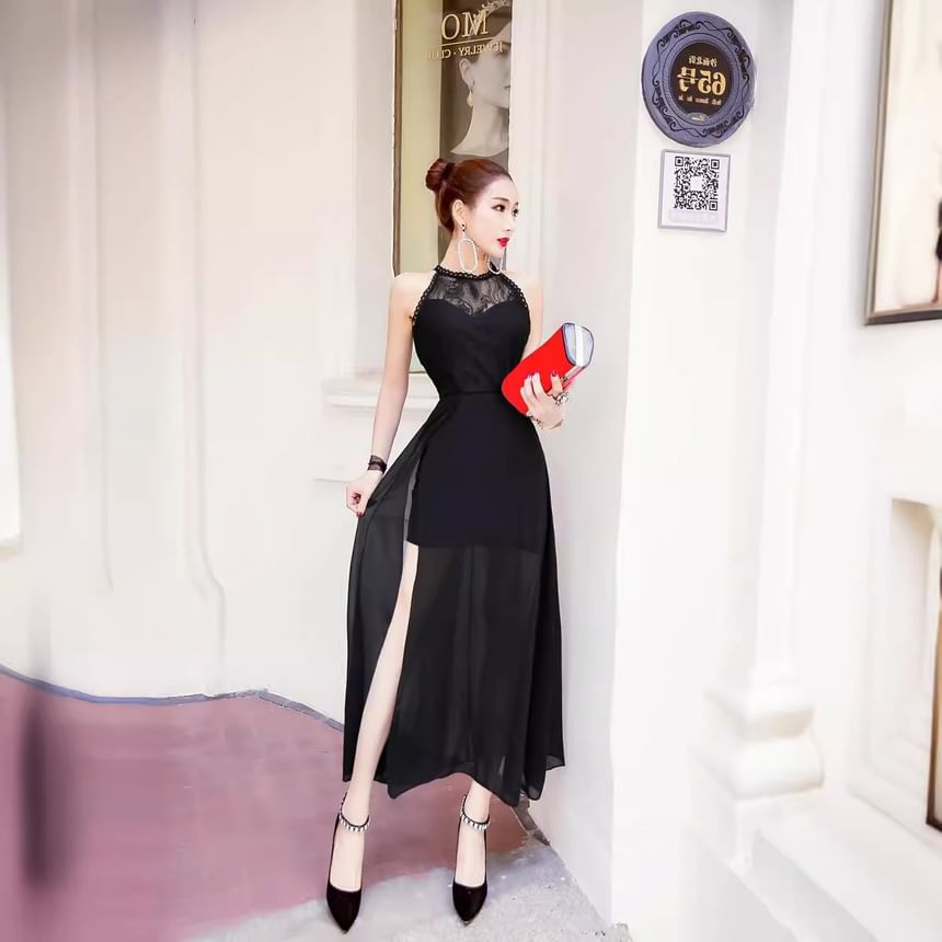 Sleeveless Chiffon A-Line Evening Gown