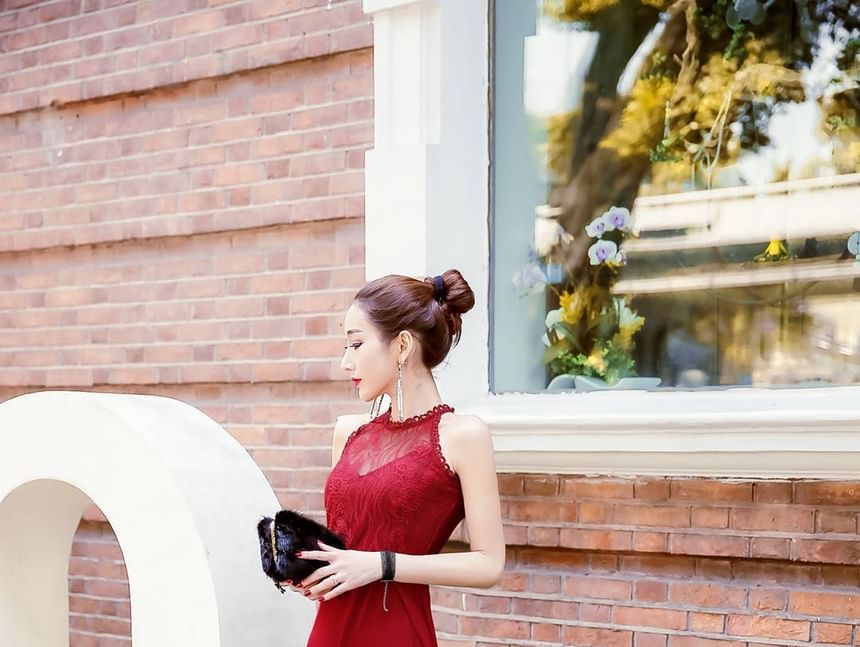Sleeveless Chiffon A-Line Evening Gown