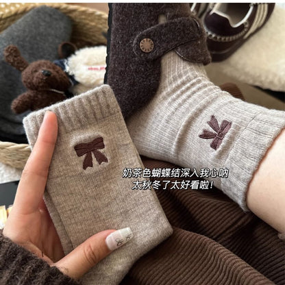 Bow Embroidered Socks