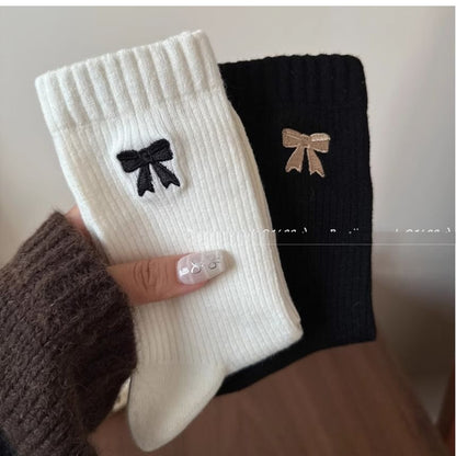 Bow Embroidered Socks