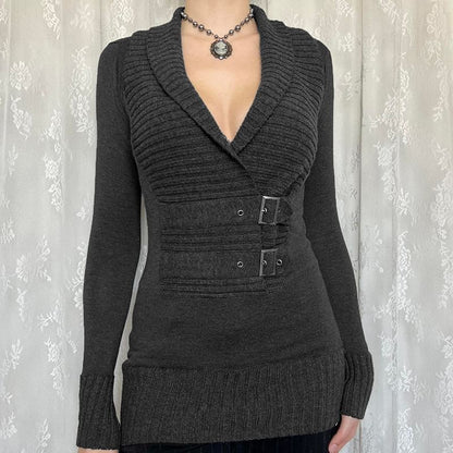 V-Neck Plain Buckle Up Cropped Sweater