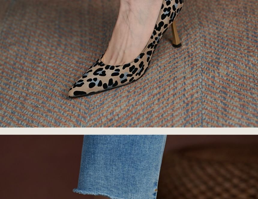 High Heel Leopard Pumps