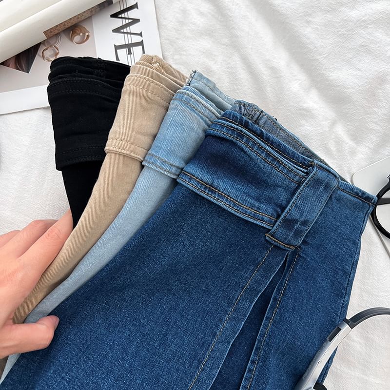 High Waist Fray Slit Mini Denim Skort