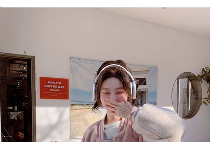 Two-Tone Fluffy Button-Up Baseball Jacket