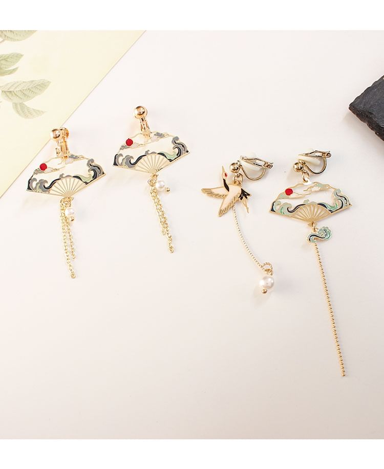 Crane Alloy Dangle Earring (Various Designs)