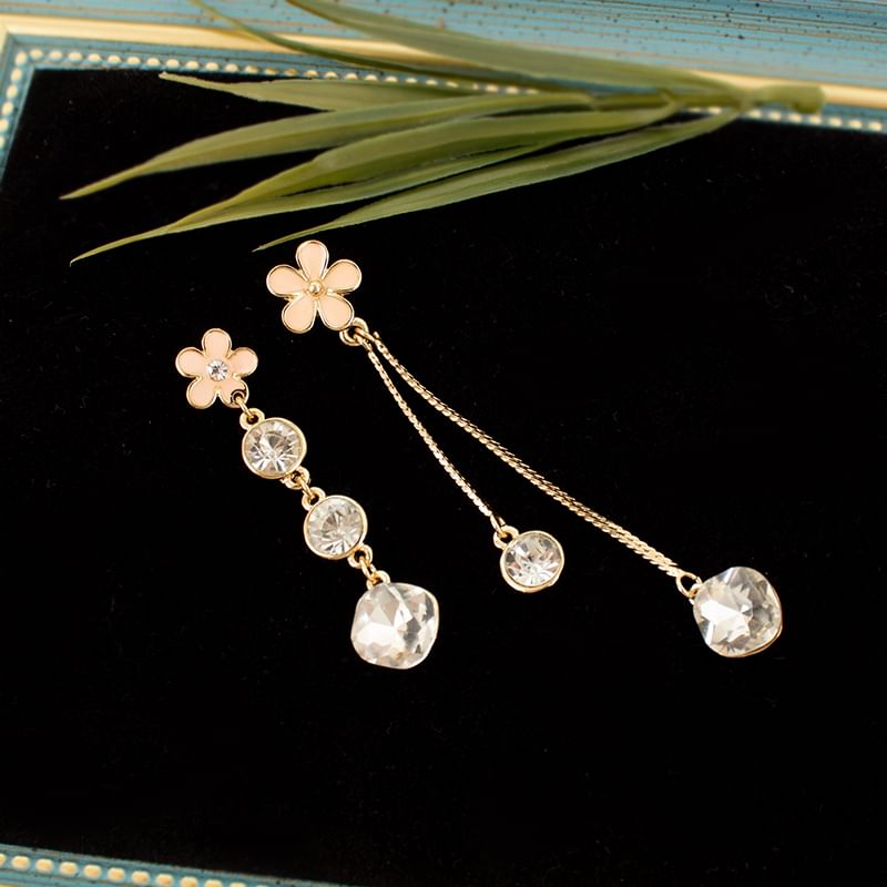 Floral Rhinestone Asymmetrical Alloy Dangle Earring