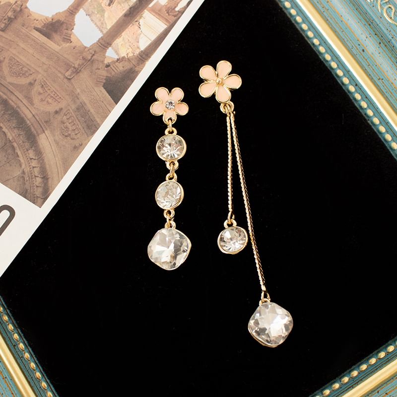 Floral Rhinestone Asymmetrical Alloy Dangle Earring