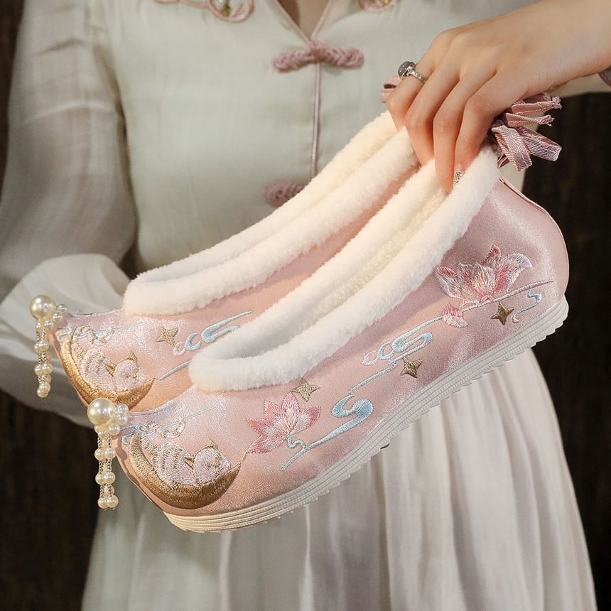 Embroidered Fleece Trim Flats