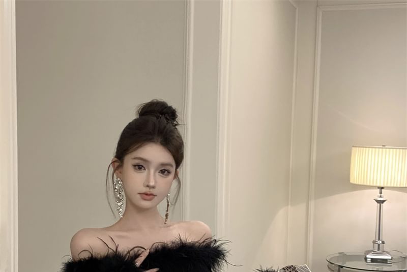 Long-Sleeve Off-Shoulder Plain Sequin Fluffy Trim Mini Sheath Dress