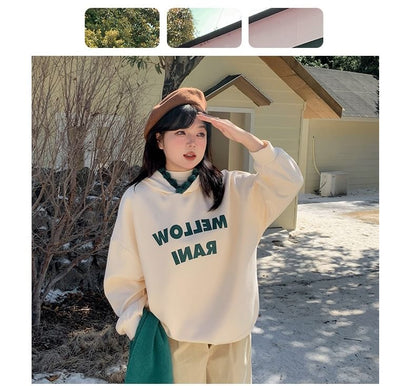 Plus Size Crew Neck Lettering Sweatshirt