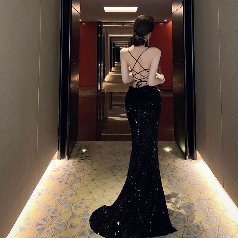 Spaghetti Strap Sequined Cross Back Mermaid Evening Gown
