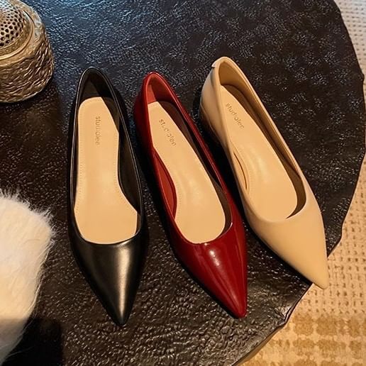 Chunky Heel Pointed Toe Plain Faux Leather Pumps