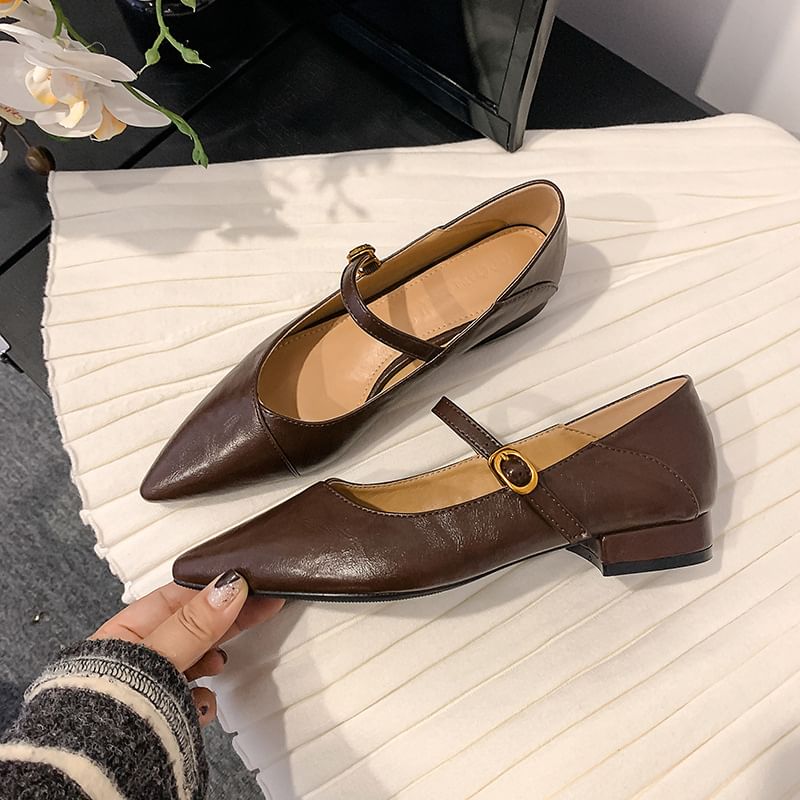 Leather Low Pointed Heel Buckled Plain Mary Jane Faux Toe Pumps