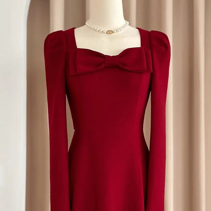 Long-Sleeve Square-Neck Plain Bow A-Line Evening Gown