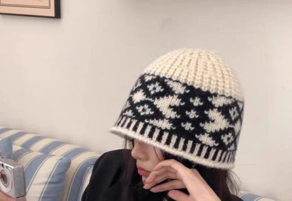 Diamond Jacquard Knit Beanie