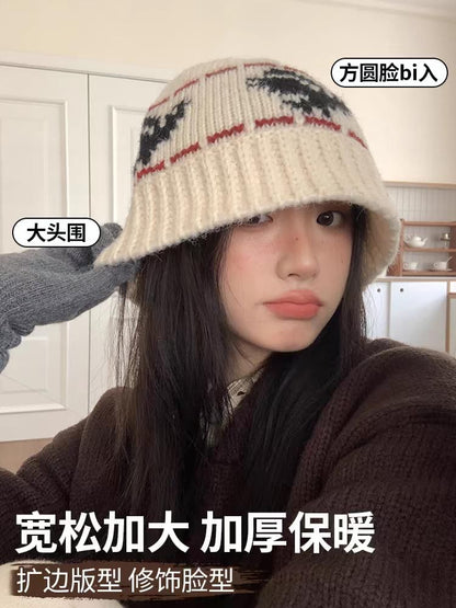 Patterned Knit Cloche Hat