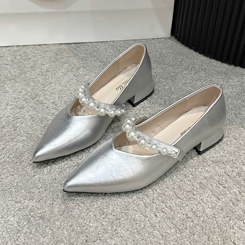 Pointy Faux Peral Strap Low Heel Mary Jane Shoes