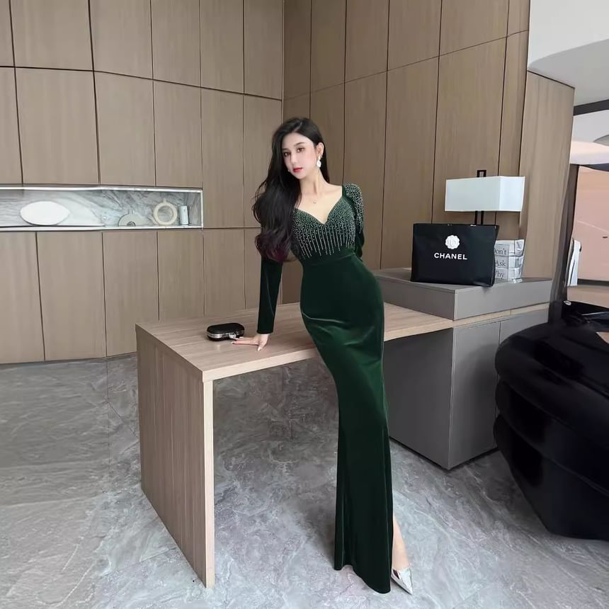 Long-Sleeve V-Neck Rhinestone Mermaid Evening Gown