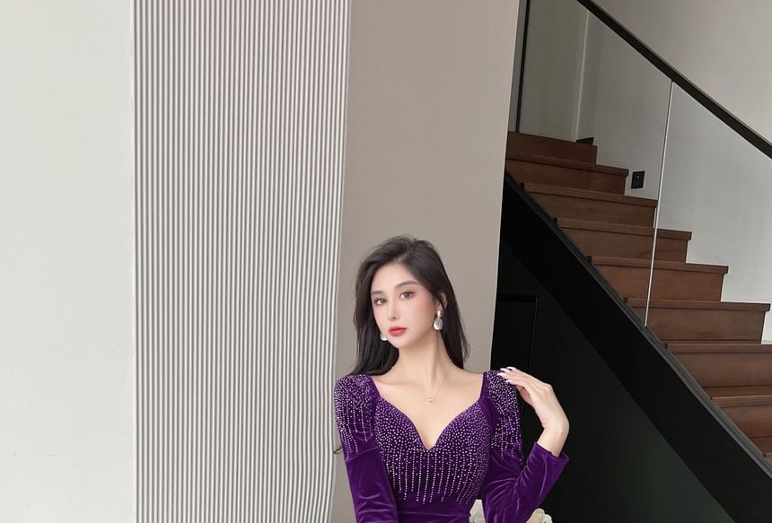 Long-Sleeve V-Neck Evening Mermaid Gown Rhinestone