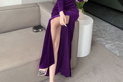 Long-Sleeve V-Neck Evening Mermaid Gown Rhinestone