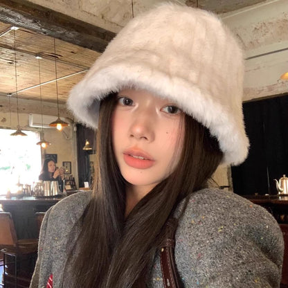 Plain Fluffy Bucket Hat