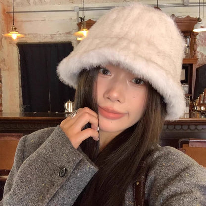 Plain Fluffy Bucket Hat
